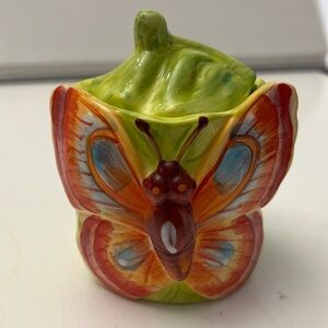La Dolce Vita Free Flight Collection Butterfly in Cabbage